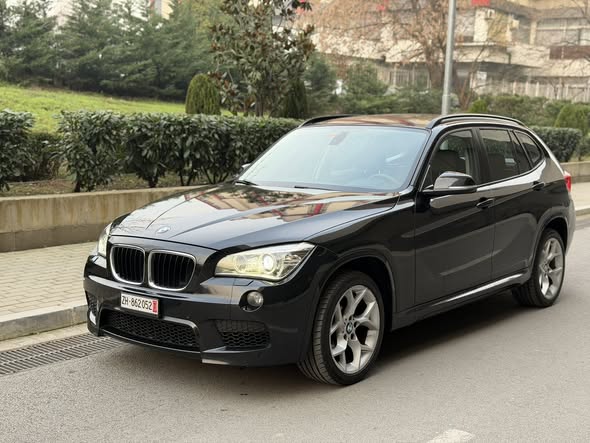 BMW X1 xDrive M-paket 2.0 Motor