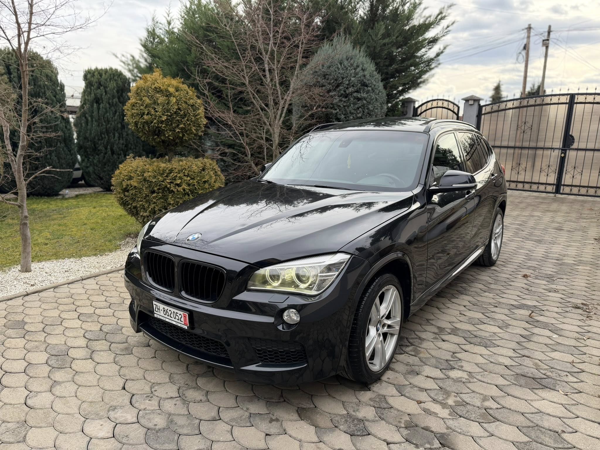 BMW X1 xDrive M-paket full oprema🇨🇭