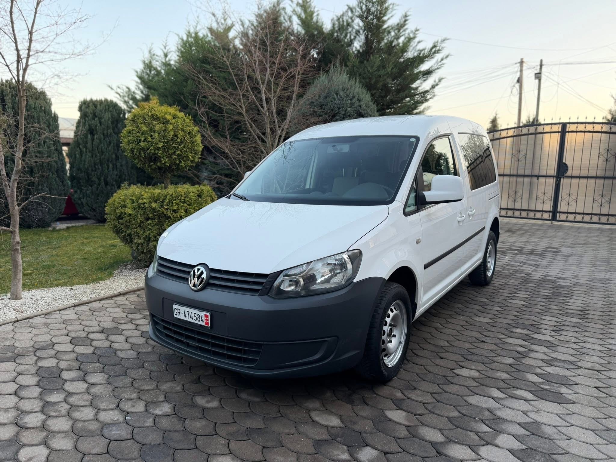 VW Caddy 2.0 TDI Trendline 4MOTION