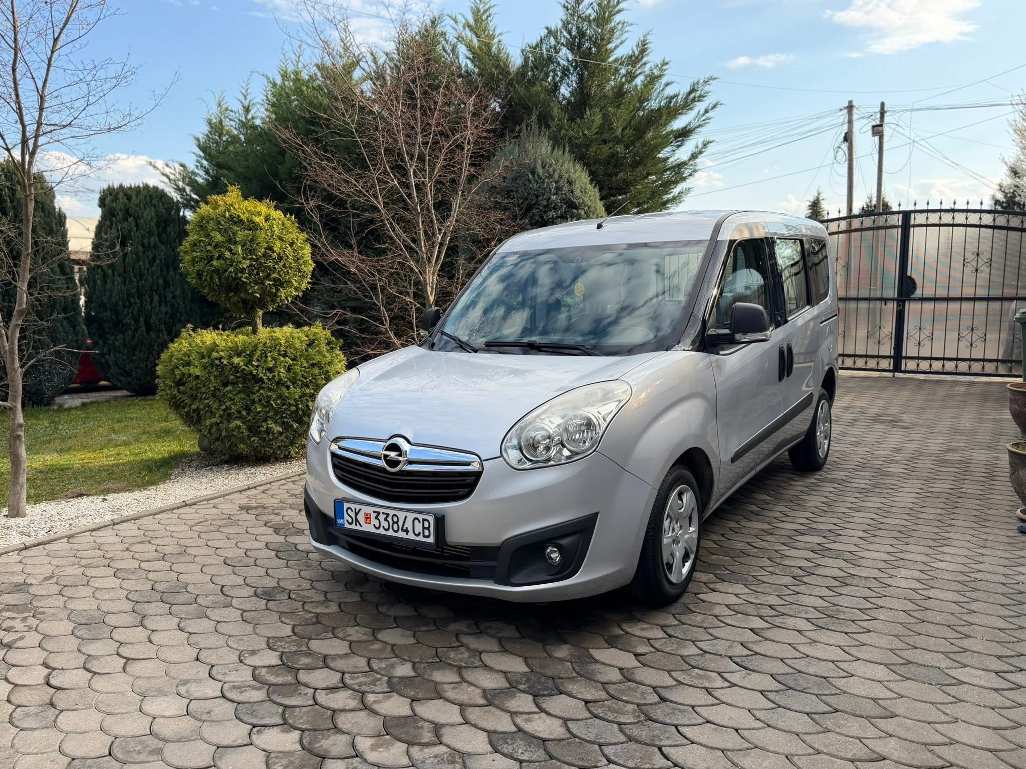 OPEL Combo 1.6 CDTI ecoFLEX Easytronic-Automatik