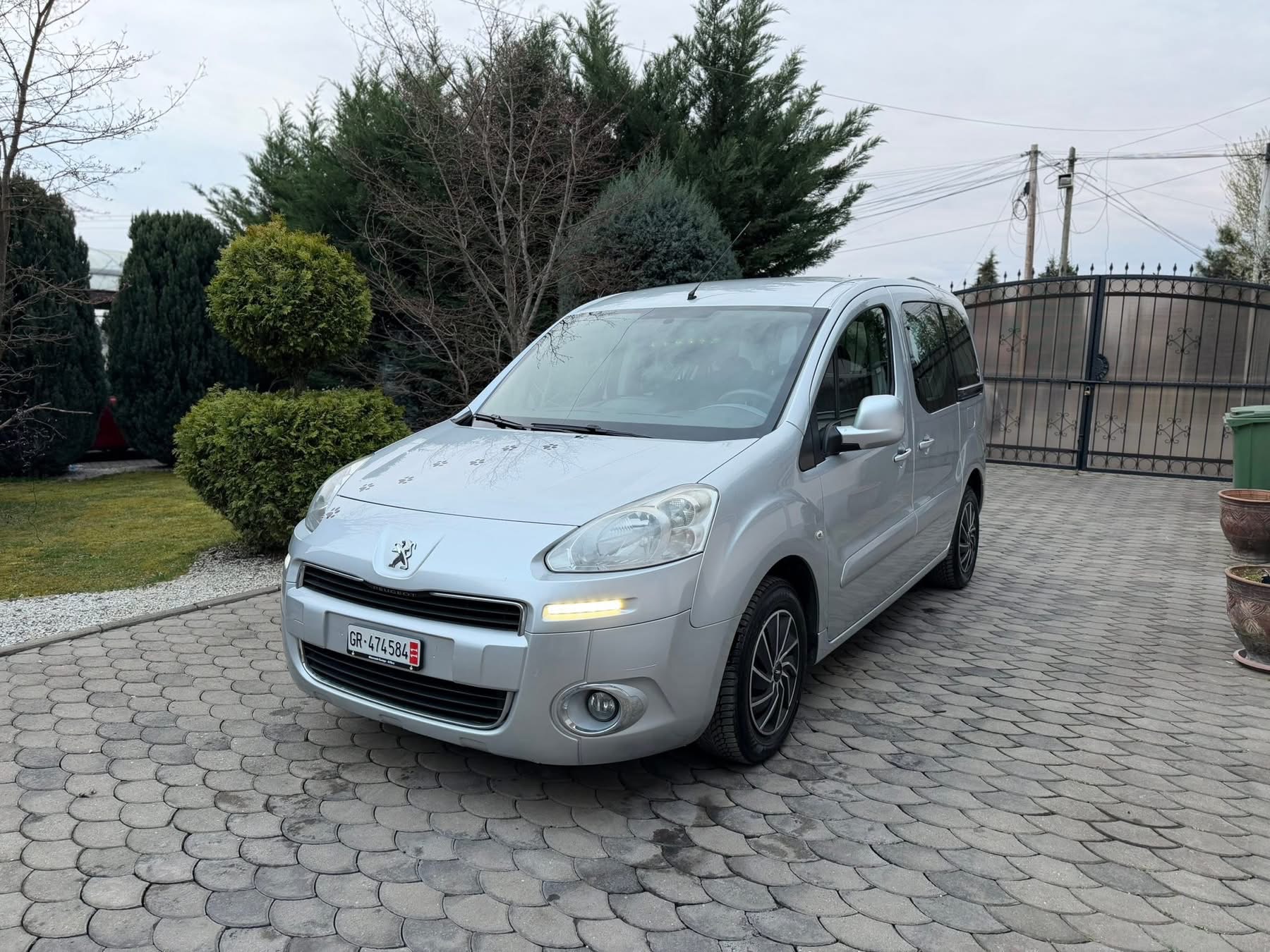 PEUGEOT Partner Tepee 1.6 e-HDI 7 sedista