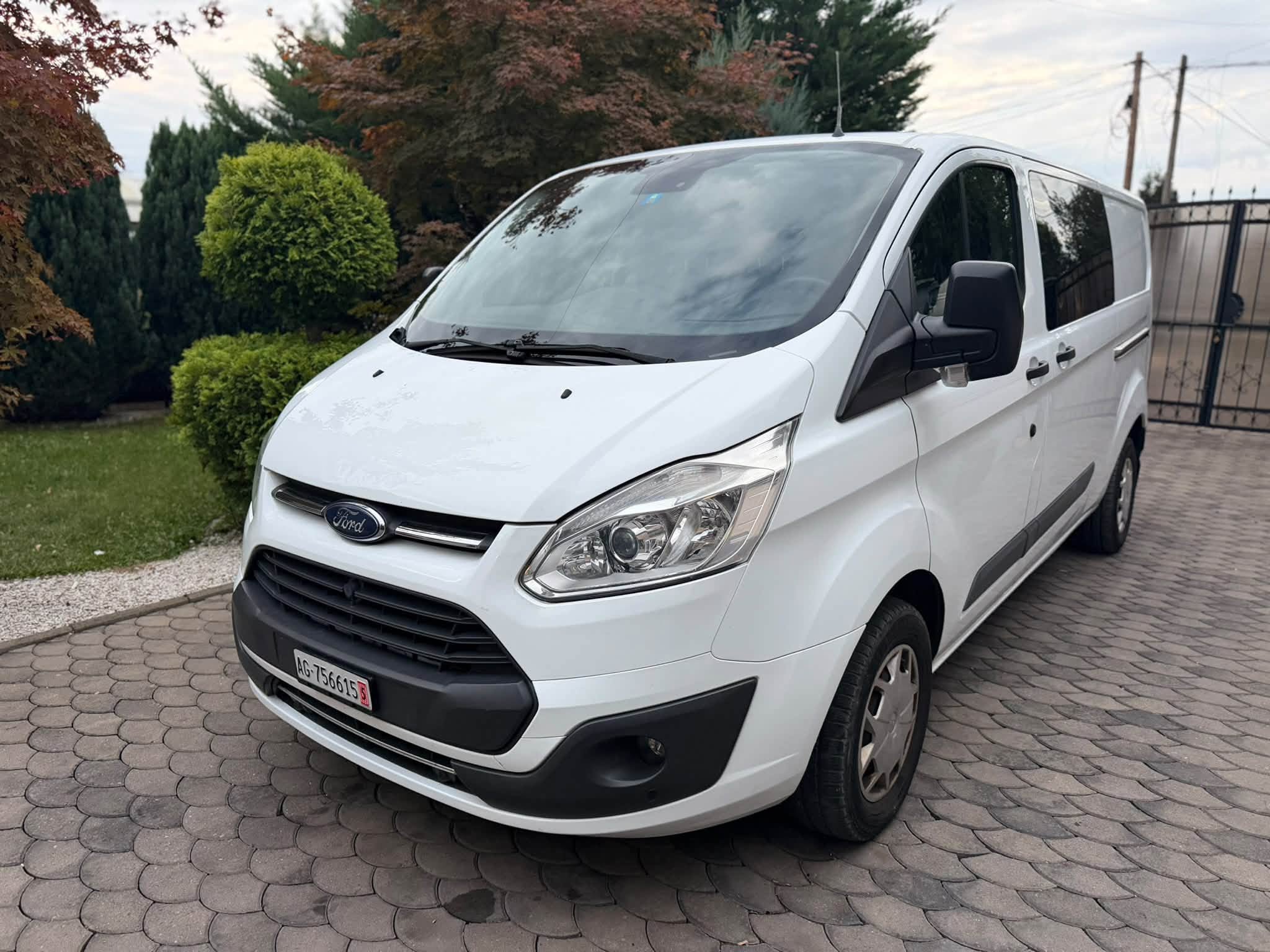 FORD Transit Custom 6 sedista